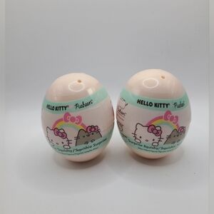 NWT Hello Kitty x Pusheen Surprise Squishy- Sealed- 2 included